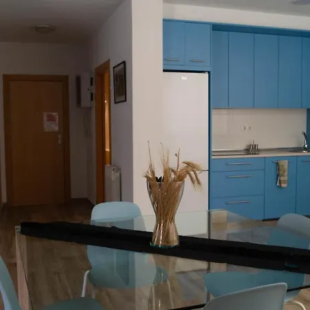 Y Sus 2 Catedrales Apartment *