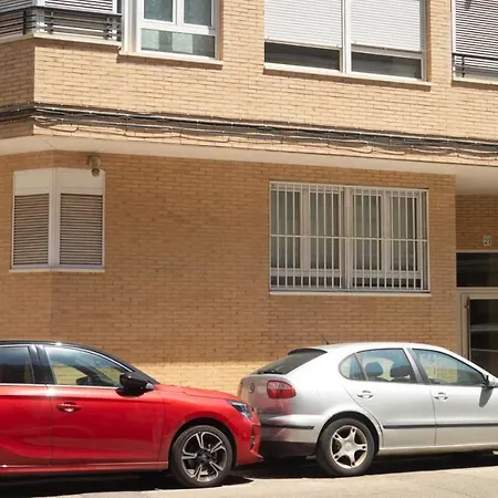 Y Sus 2 Catedrales Apartment