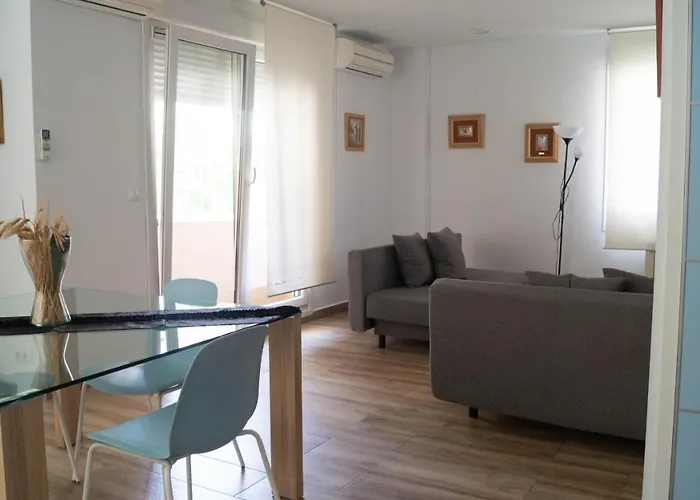 Y Sus 2 Catedrales * 萨拉戈萨