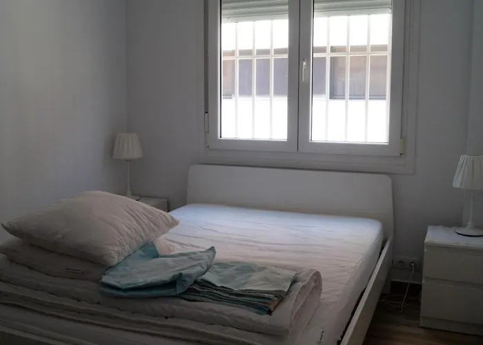 Y Sus 2 Catedrales 公寓 *